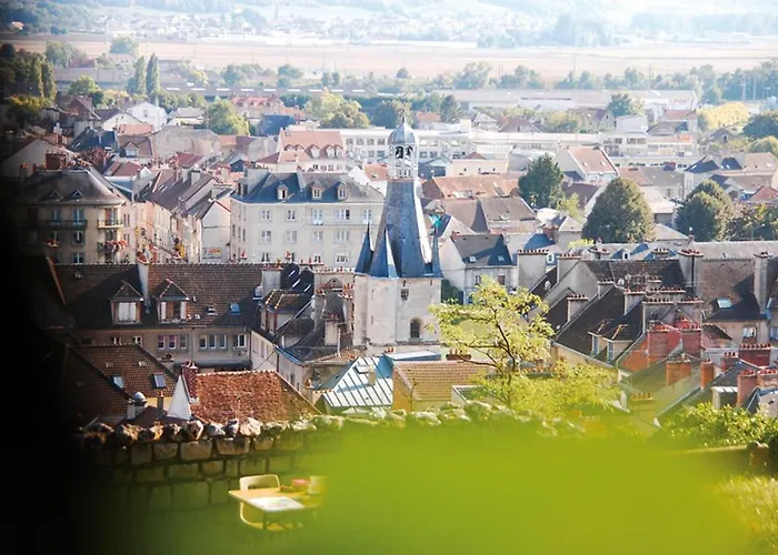 Vakantiehuis 3 Gites- Le Roosevelt, Côte 204, Côte 204 Bis *